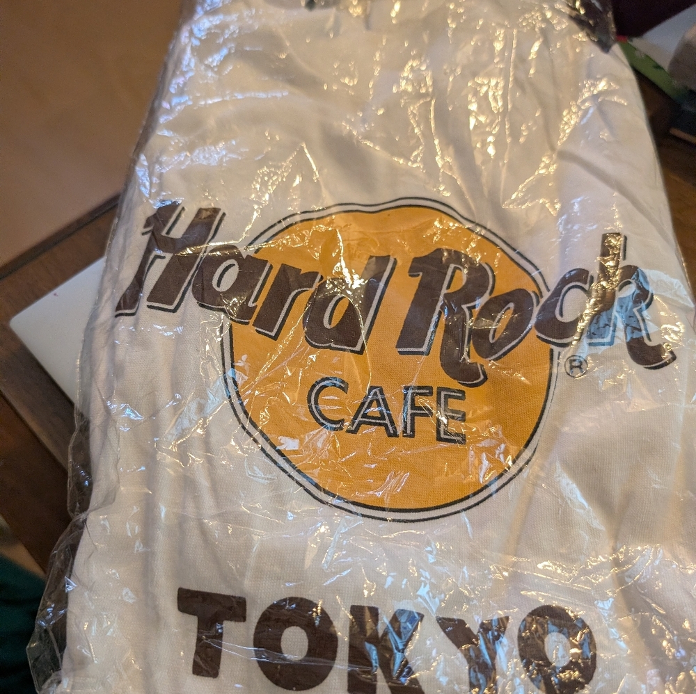 Hard Rock Cafe Tokyo White Cotton Tee